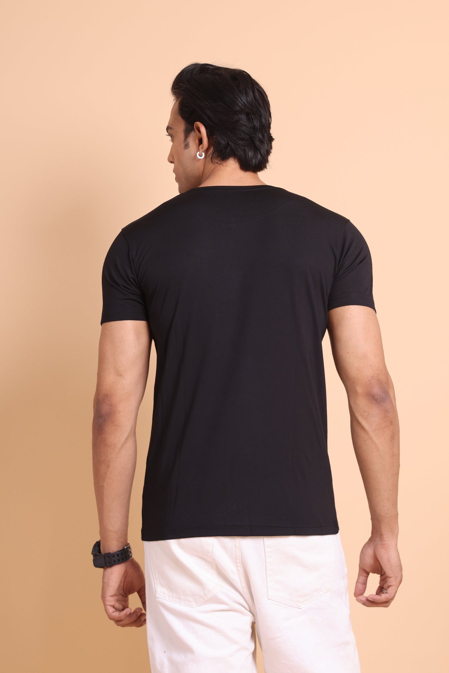 Civao Performance Slim Fit T-Shirt - Trending Now