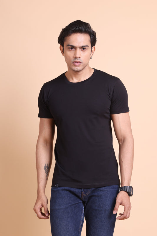 Men's Black Solid Slim Fit T-shirts