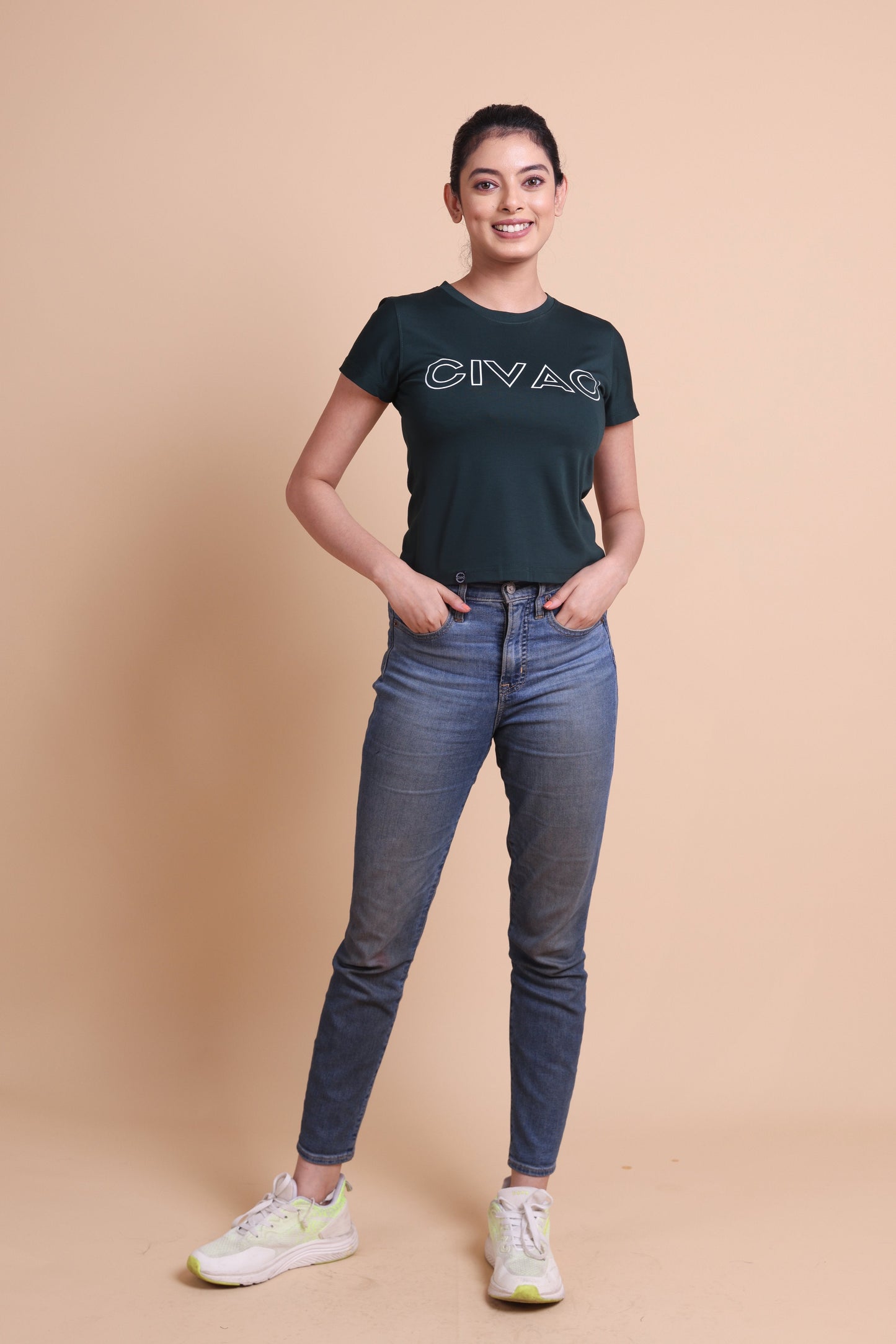 The Civao Dark Green Slim Fit T-Shirt