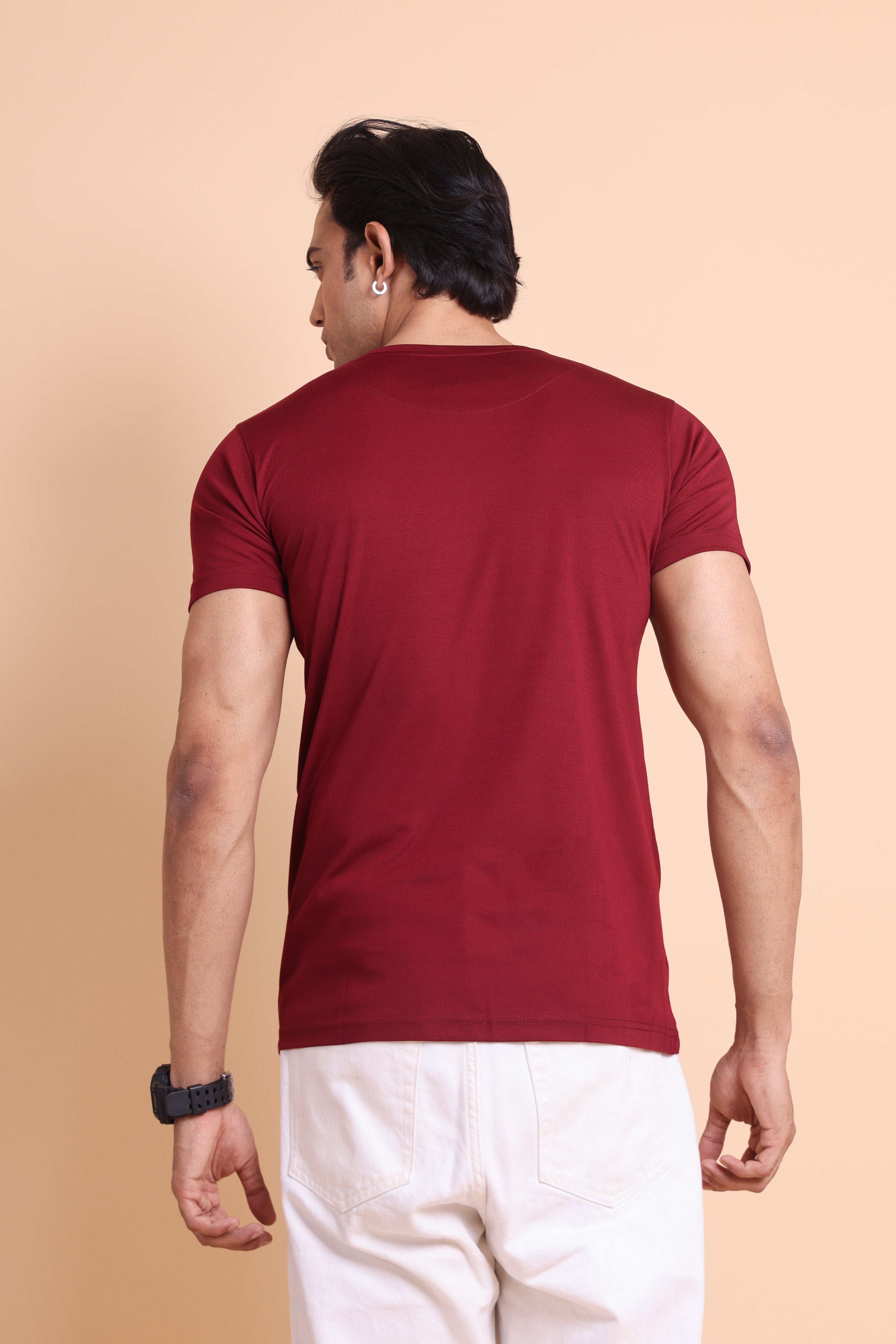 The Civao Maroon Men's Solid Slim Fit T-Shirt