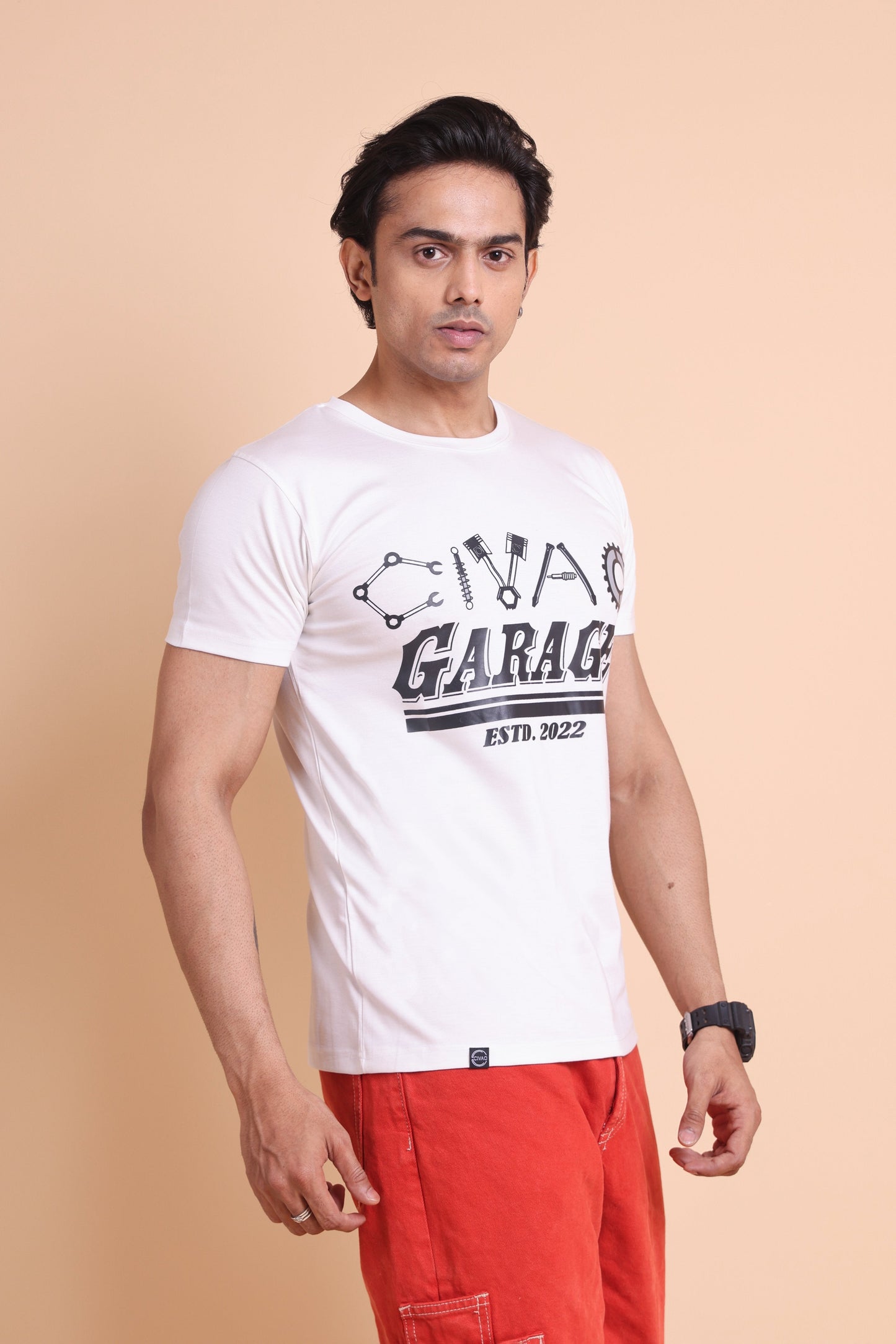 Garage White Men Slim Fit T-shirts