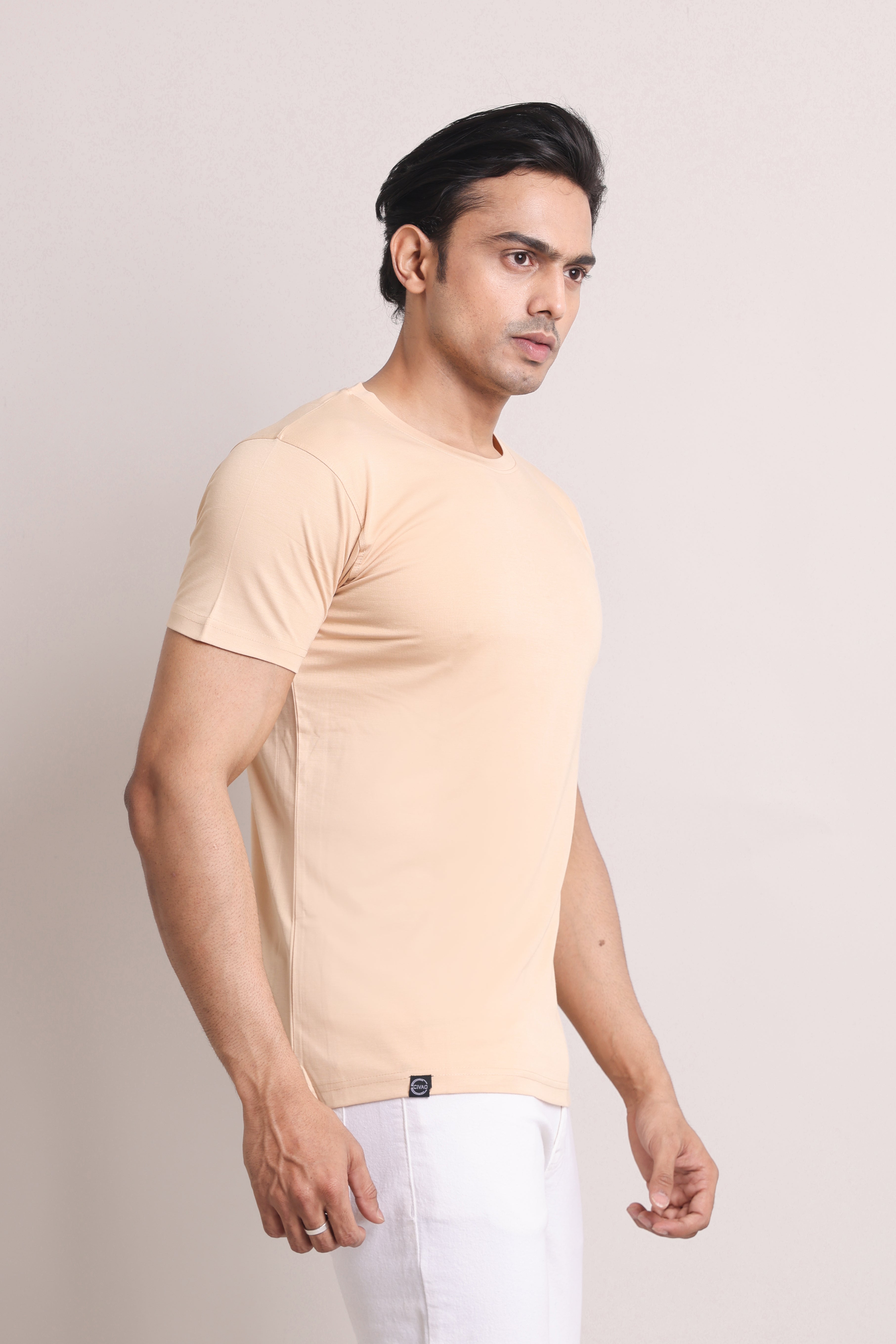 The Civao Solid Slim Fit T-Shirt